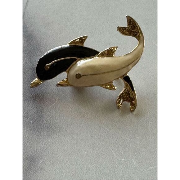 Vintage 90s pin brooch dolphin twin pair cream black gold relationship - Picture 1 of 4